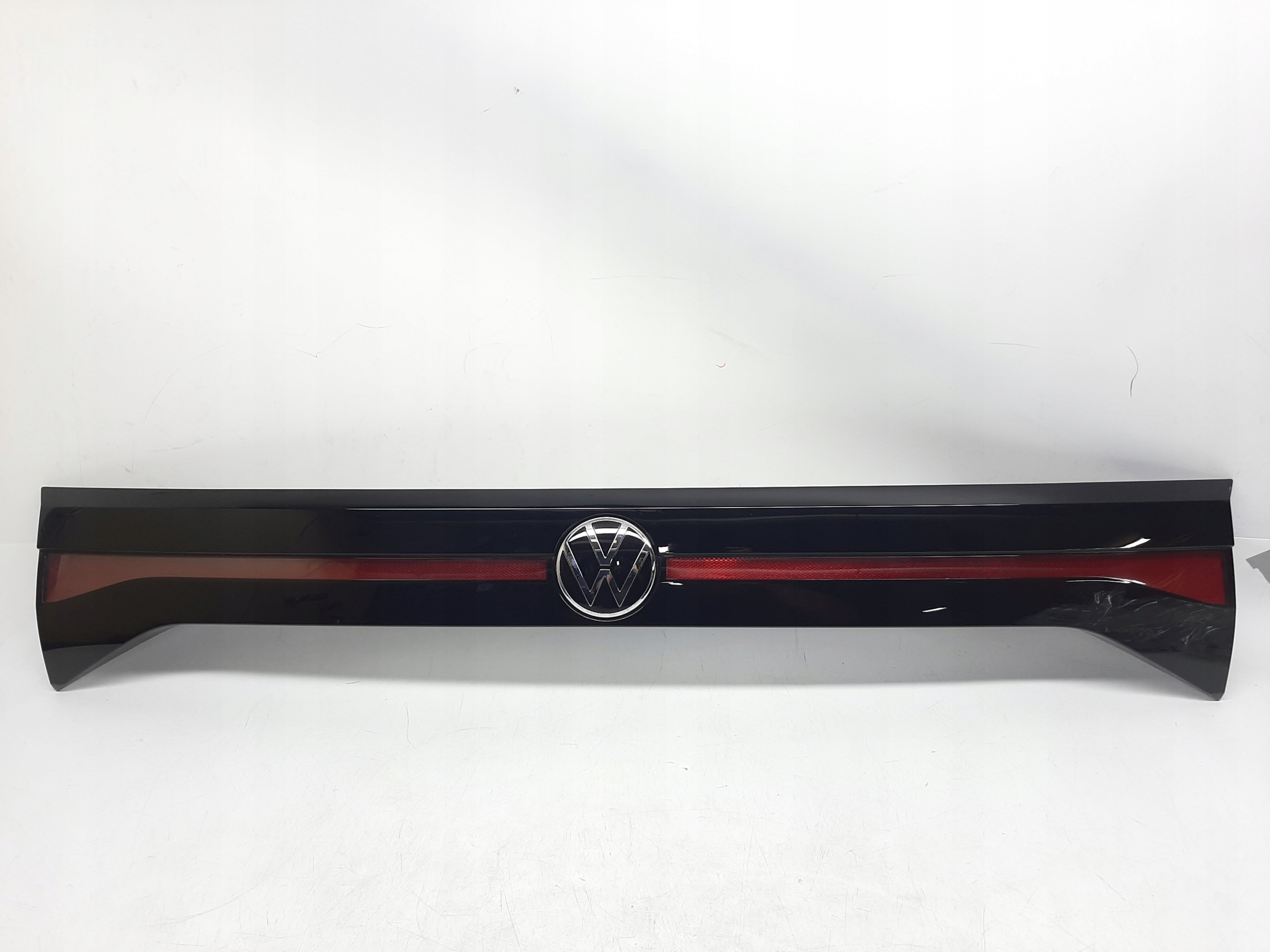 VW T-CROSS BLENDA ŚRODKOWA KLAPY ODBLASK 2GM827577J