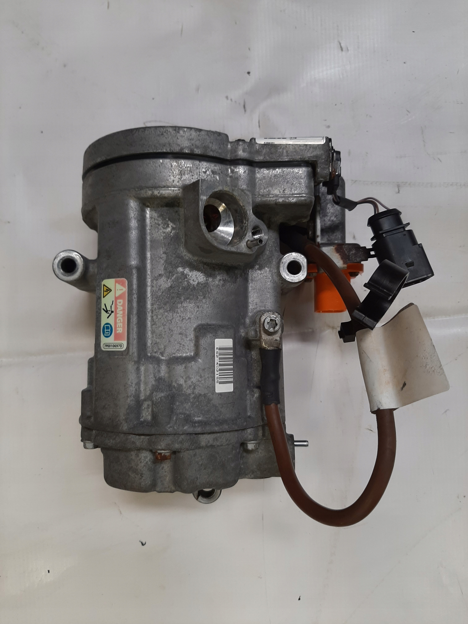 VW JETTA VI SPRĘŻARKA KOMPRESOR KLIMATYZACJI 5C0820803F