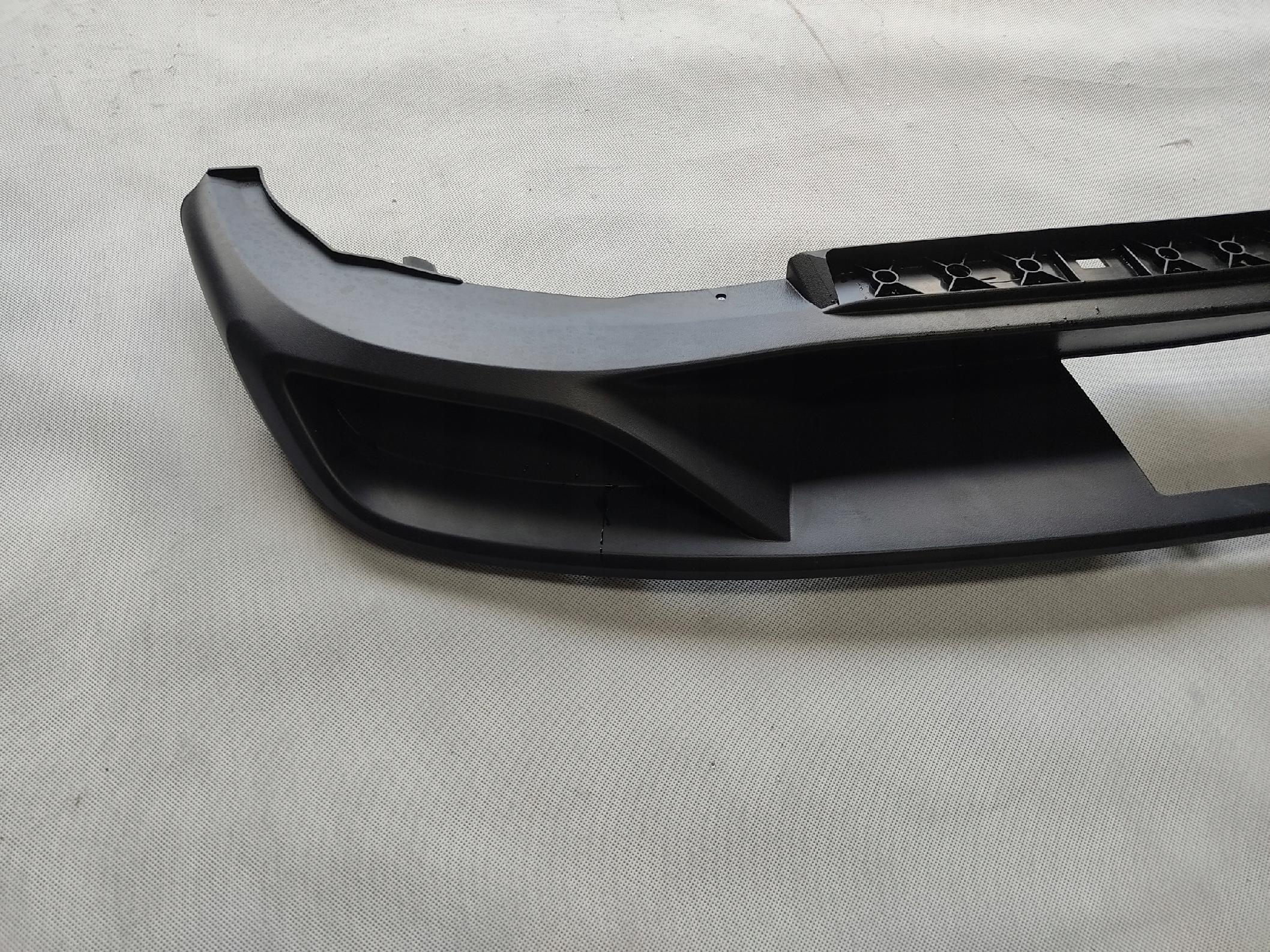 VW GOLF VIII KOMBI 2019- SPOILER LL.2 DYFUZOR ZDERZAKA TYŁ 5H9807568 - obrazek 2
