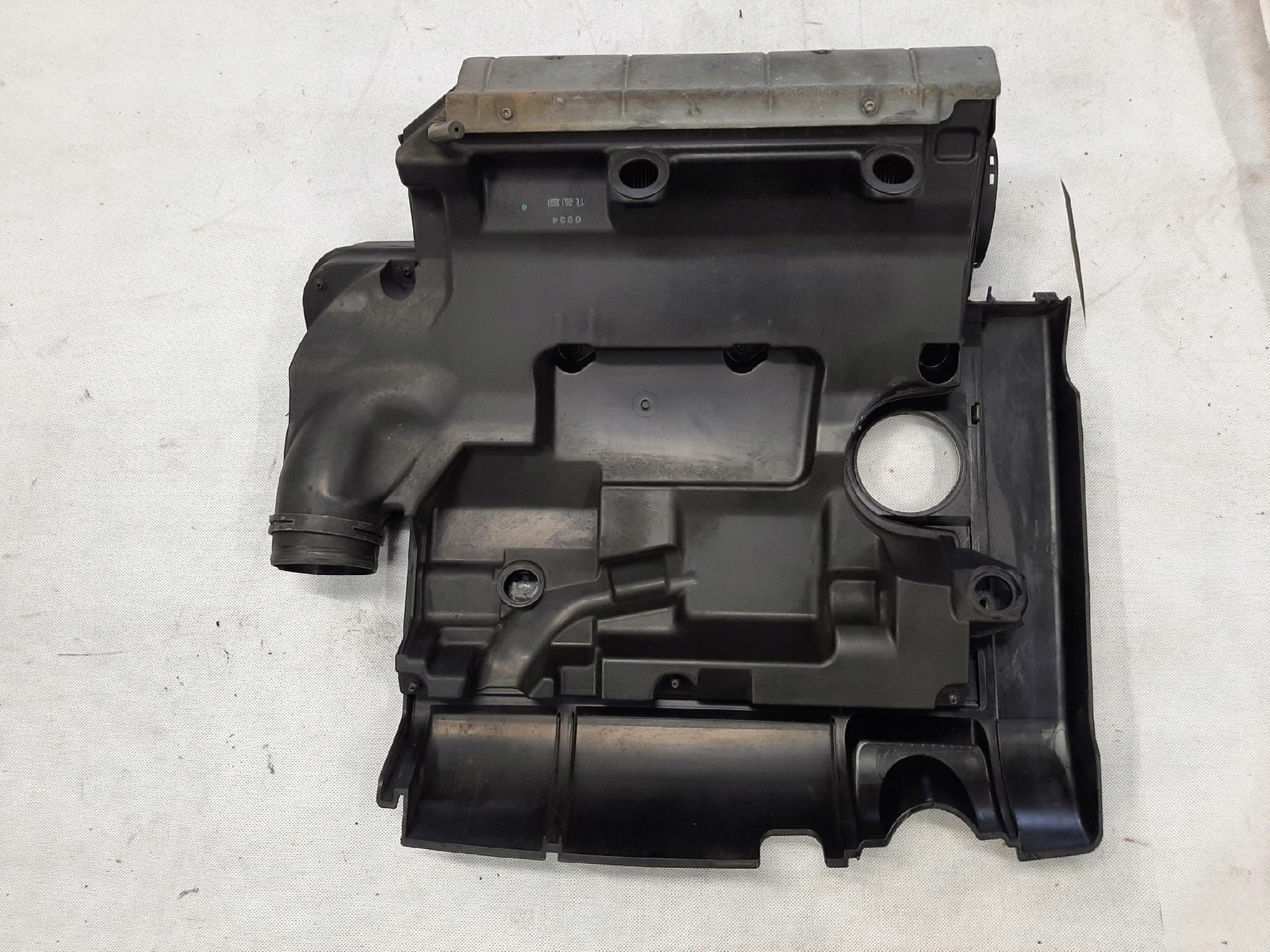 AUDI TT 8J 06-10 POKRYWA DEKIEL SILNIKA 2.0 FSI 06F133837S - obrazek 3